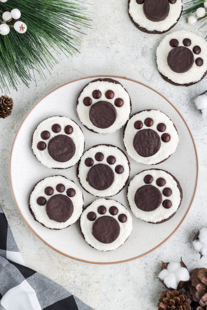 Plate of polar bear paw cookies