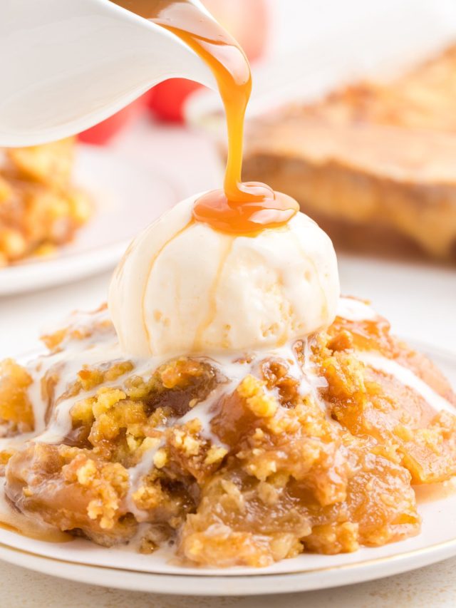 Easy Caramel Apple Dump Cake Story