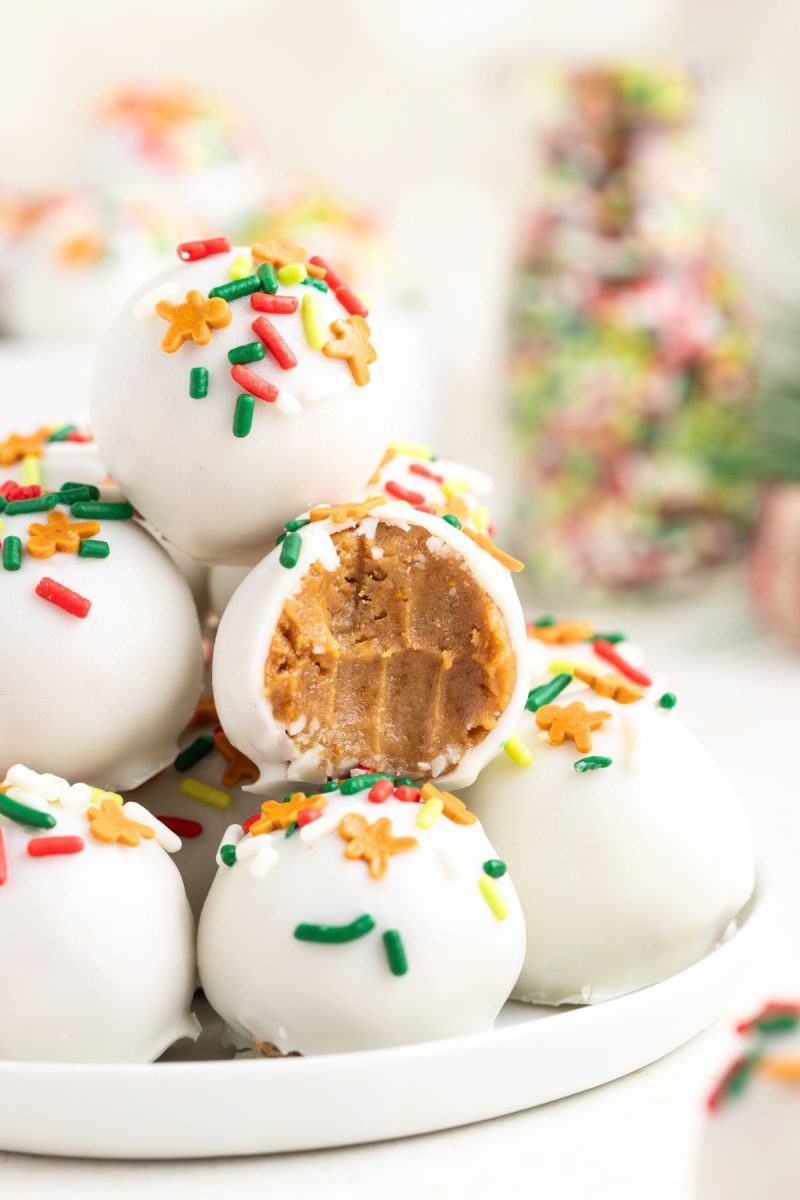 Gingerbread Truffles - Just 3 Ingredients - Semi Homemade Kitchen