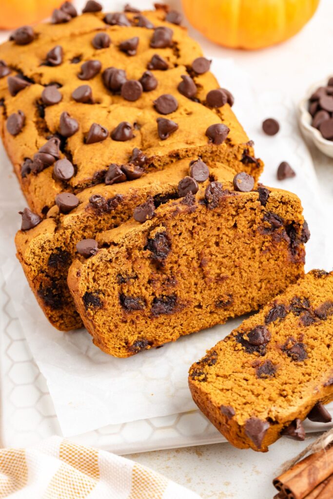 Slices on 3-ingredient pumpkin bread on a tray.