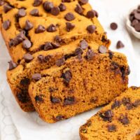 Slices on 3-ingredient pumpkin bread on a tray.